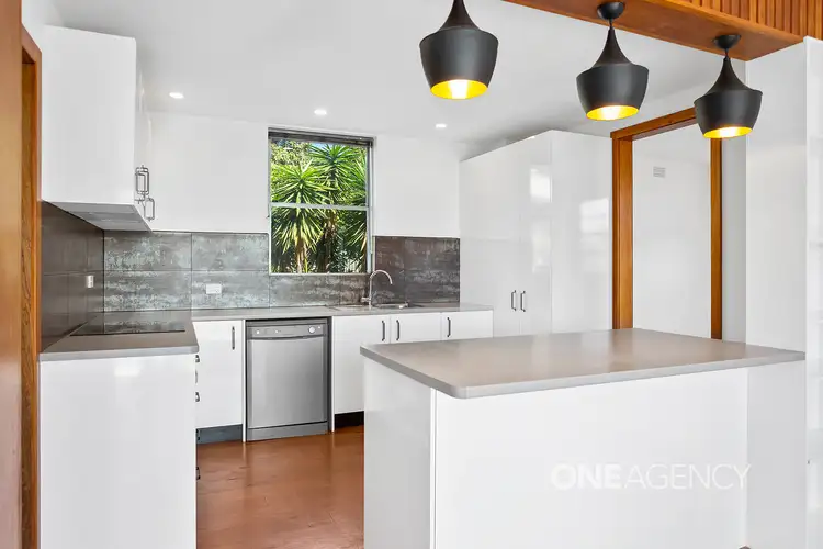 18/1 Powell Street, Mangerton NSW 2500