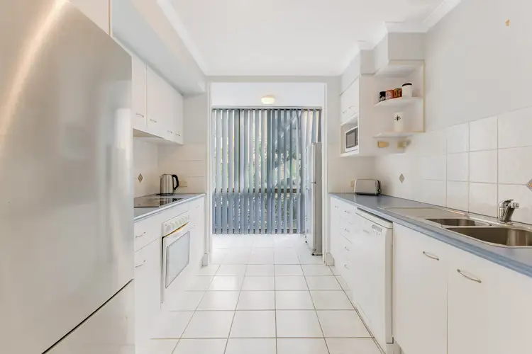 Fourth view of Homely unit listing, 8/3 Botany Crescent, Tweed Heads NSW 2485