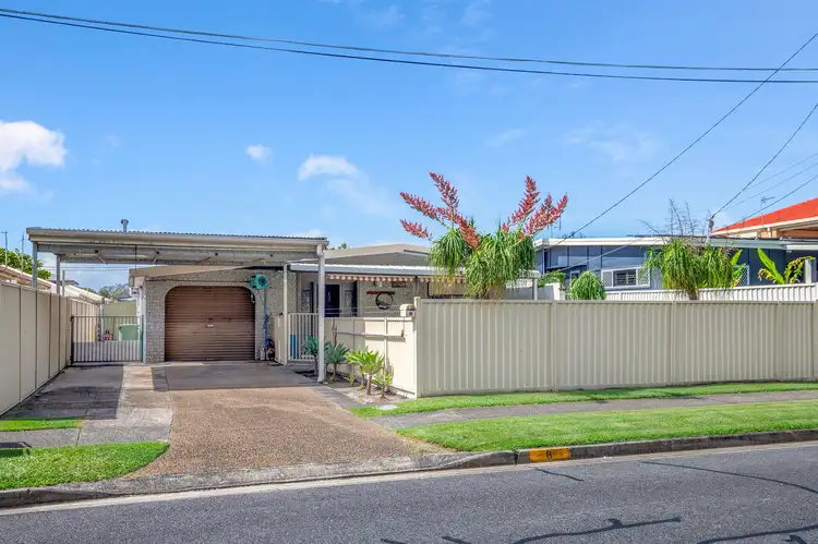 Second view of Homely house listing, 8 Barnard Street, Biggera Waters QLD 4216