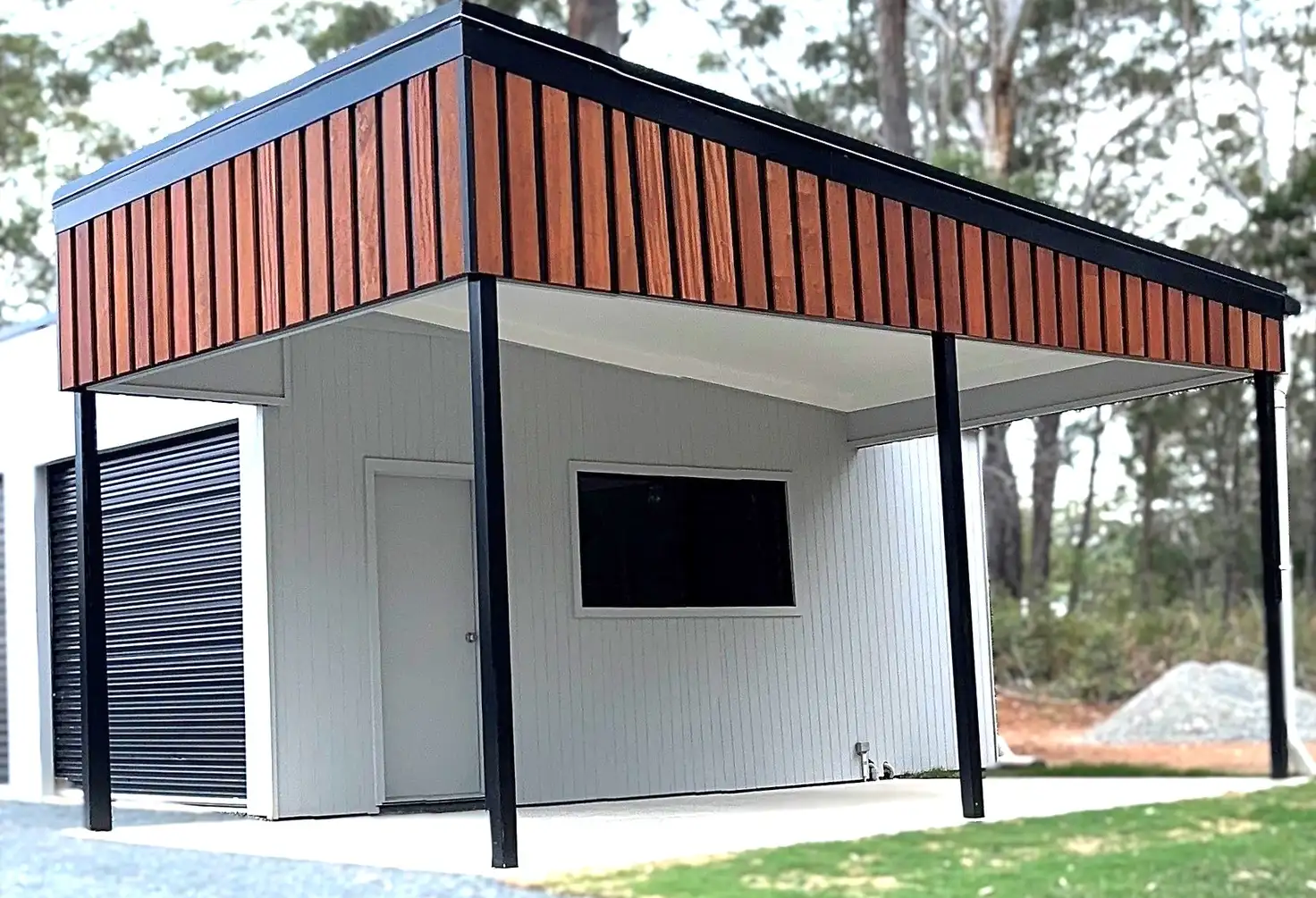 Main view of Homely warehouse listing, 1/16 Fernbrook Avenue, Russell Island QLD 4184