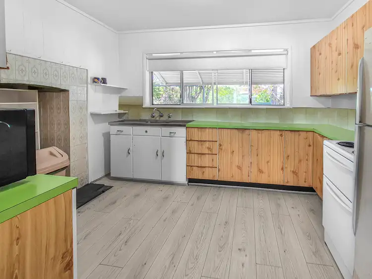 Fifth view of Homely house listing, 11 Finch Street, Bingara NSW 2404