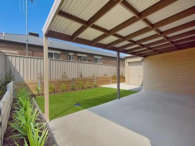 Fifth view of Homely house listing, 2 Alison Boulevard, Epsom VIC 3551