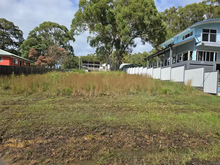 8 Alstonia Street, Russell Island QLD 4184