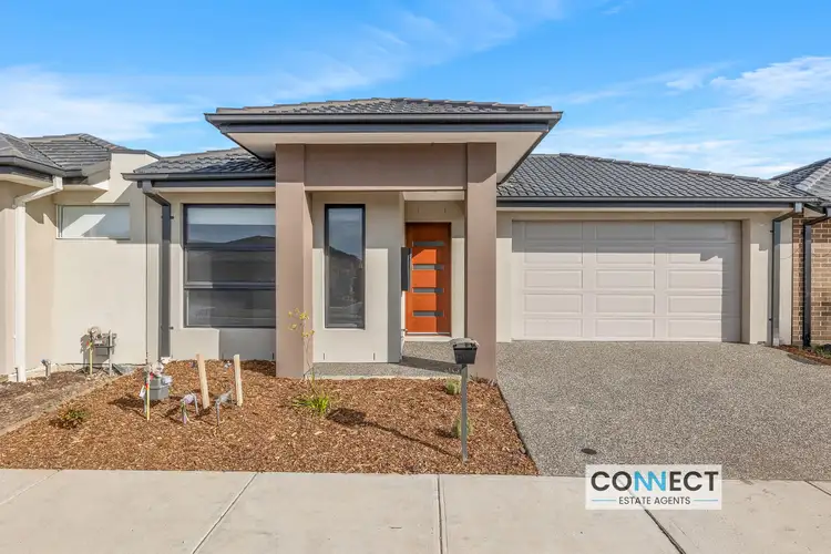 25 Tartan Drive, Clyde VIC 3978