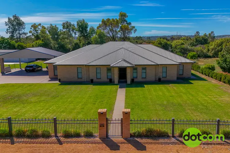 13 Chondelle Court, Dubbo NSW 2830