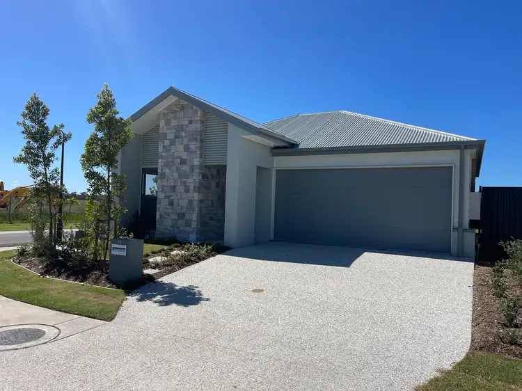 15 LOCKHART RD, JIMBOOMBA QLD 4280