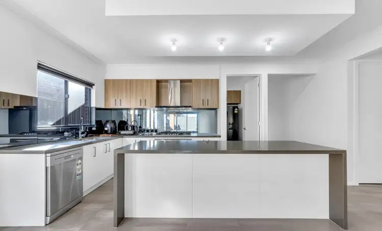 Second view of Homely house listing, 6 Uxbridge Street, Werribee VIC 3030