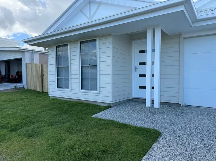 4 Mason Close, Redbank Plains QLD 4301