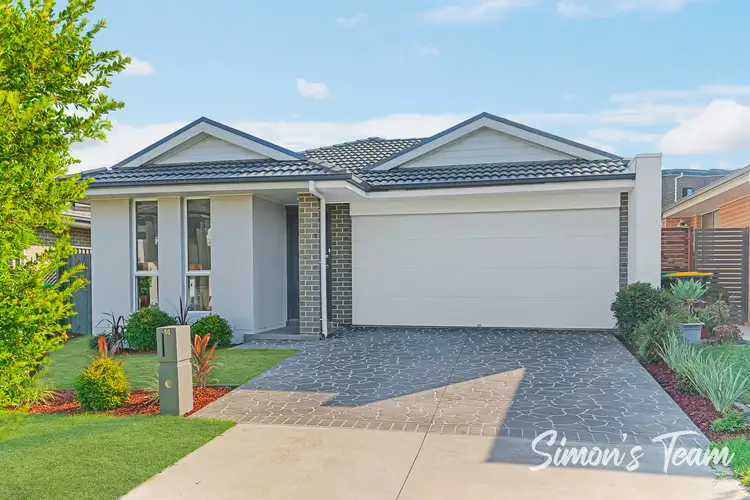 14 Livesy Street, Oran Park NSW 2570