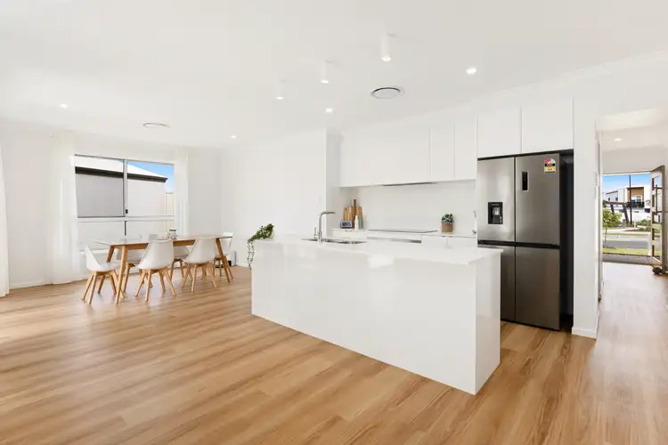 Second view of Homely house listing, 50 Tamborine Crescent, Banya QLD 4551