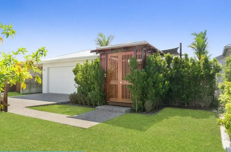 Second view of Homely house listing, 16 Champion Drive, Rosslea QLD 4812