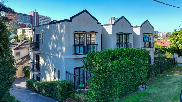 Main view of Homely townhouse listing, 3/44 Rowland Avenue, Wollongong NSW 2500
