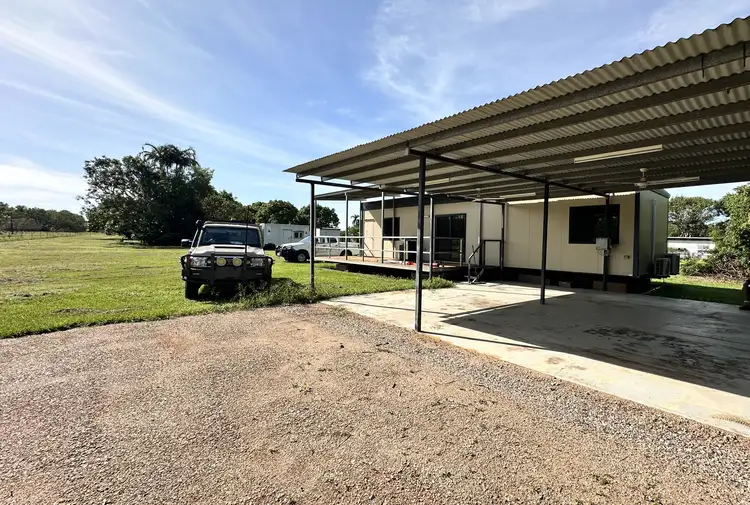 220b Trippe Road North, Humpty Doo NT 836