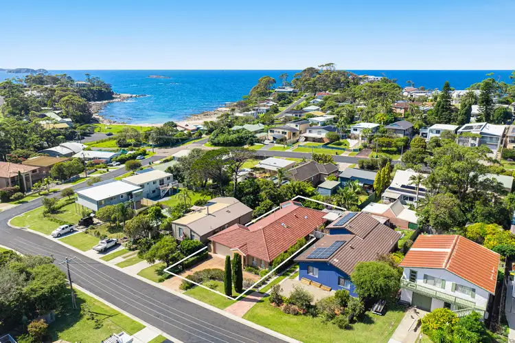 6 Boondi Street, Malua Bay NSW 2536