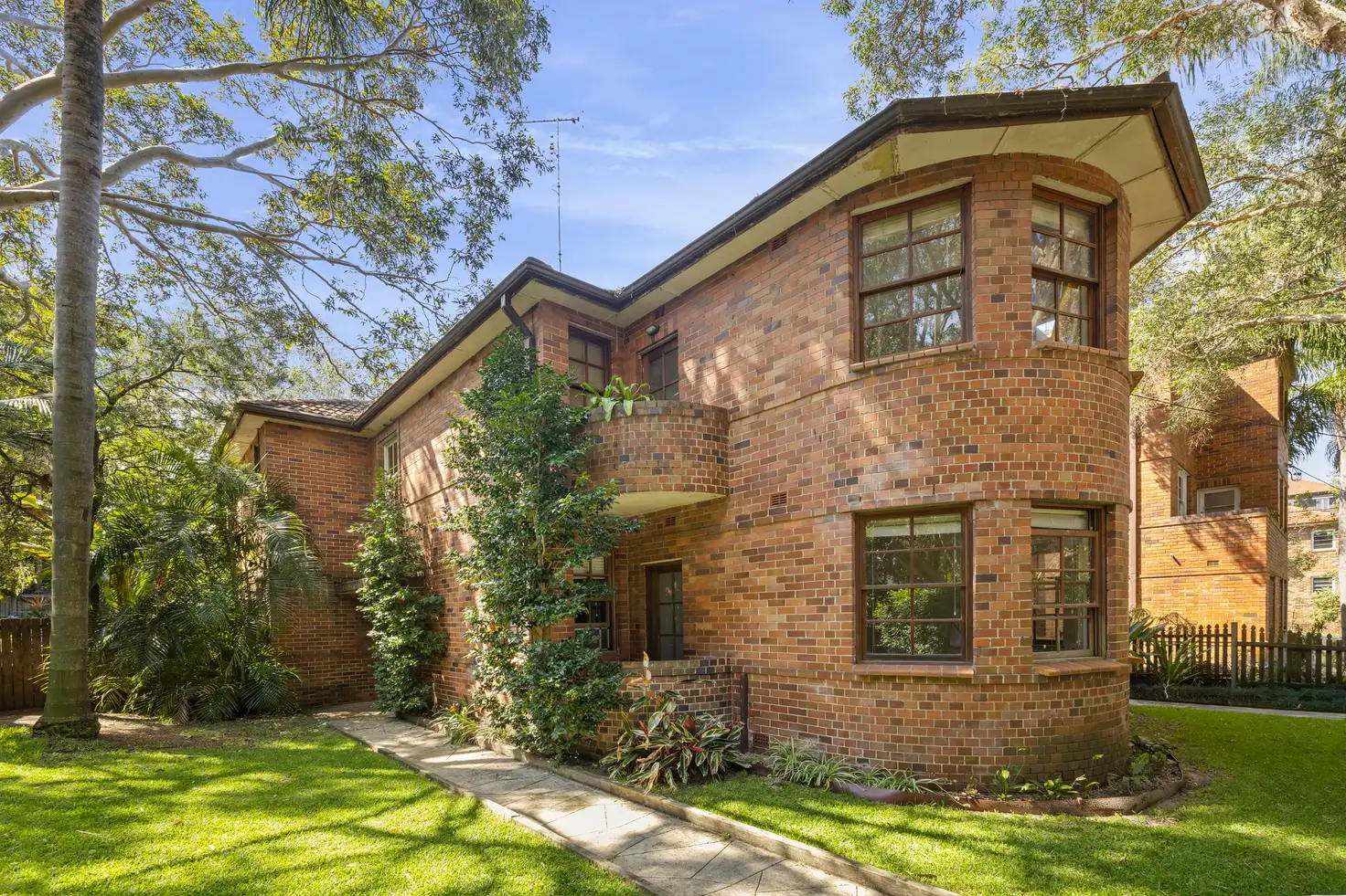 Main view of Homely block of units listing, 8 Palmerston Avenue, Bronte NSW 2024