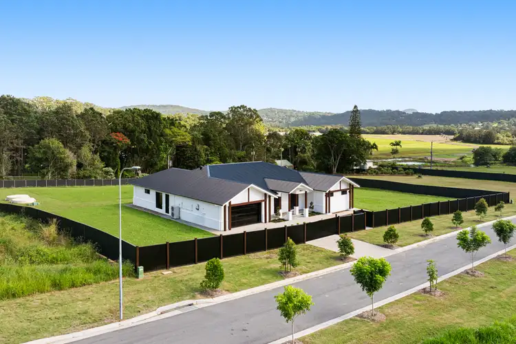 Second view of Homely house listing, 10 Summer Court, Rosemount QLD 4560
