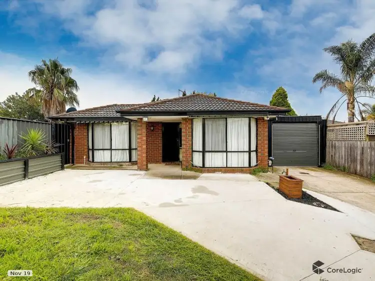 18 Themeda Court, Meadow Heights VIC 3048