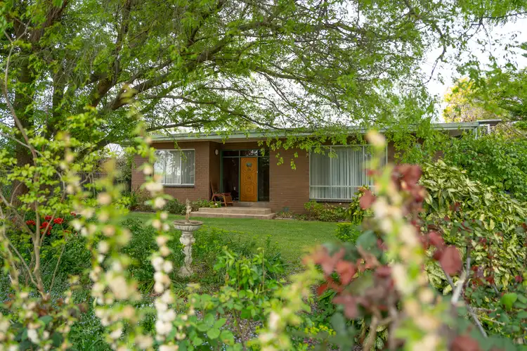 225 HIGH STREET, Nagambie VIC 3608