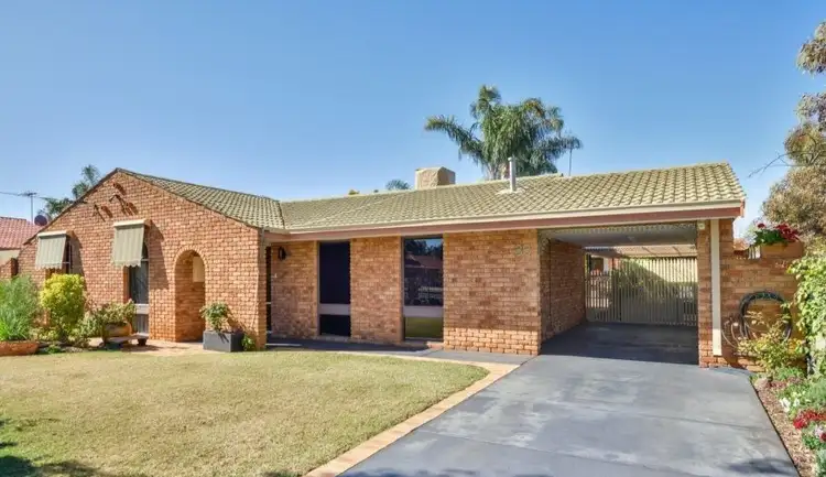 33 Salisbury Road, South Kalgoorlie WA 6430