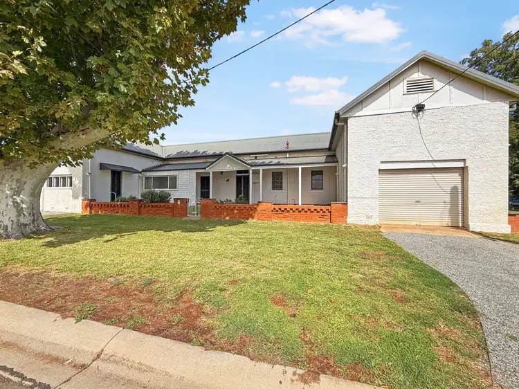 90-96 LARMER STREET, Narrandera NSW 2700