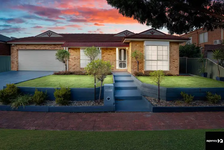 8 Finchley Road, Point Cook VIC 3030
