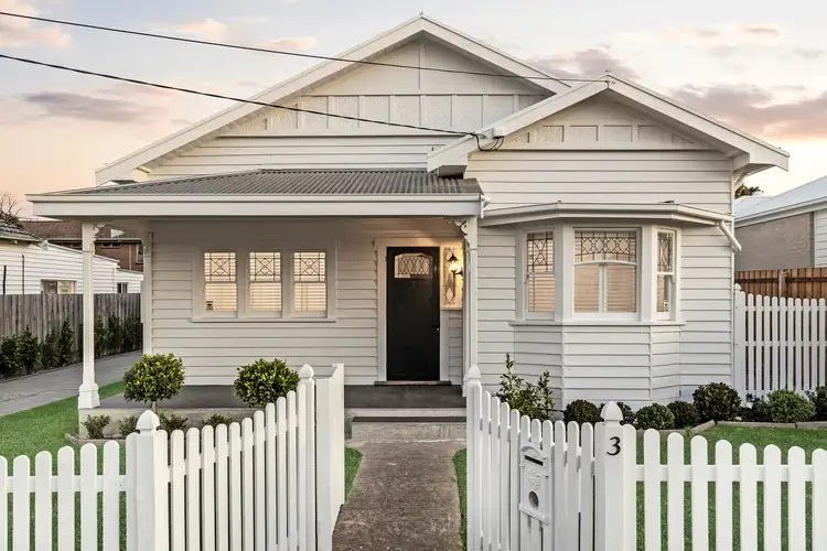 3 Lascelles Avenue
