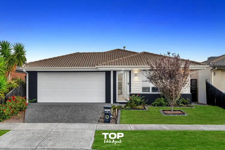 5 Bremer Street, Clyde North VIC 3978