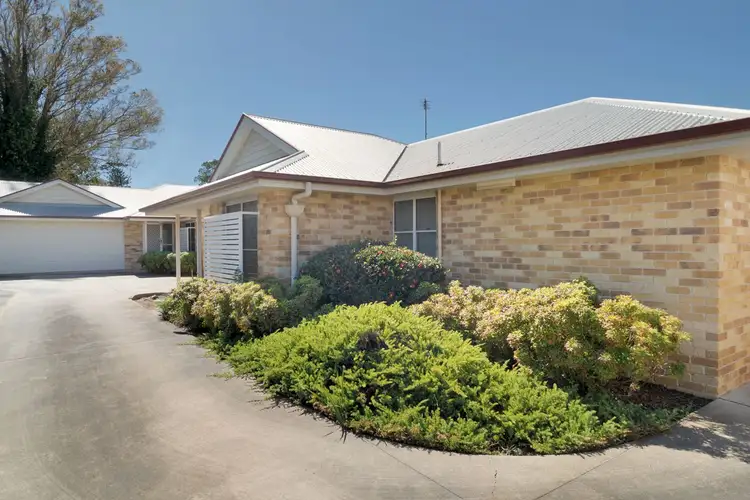 Unit 2/49 Gostwyck Street, Newtown QLD 4350