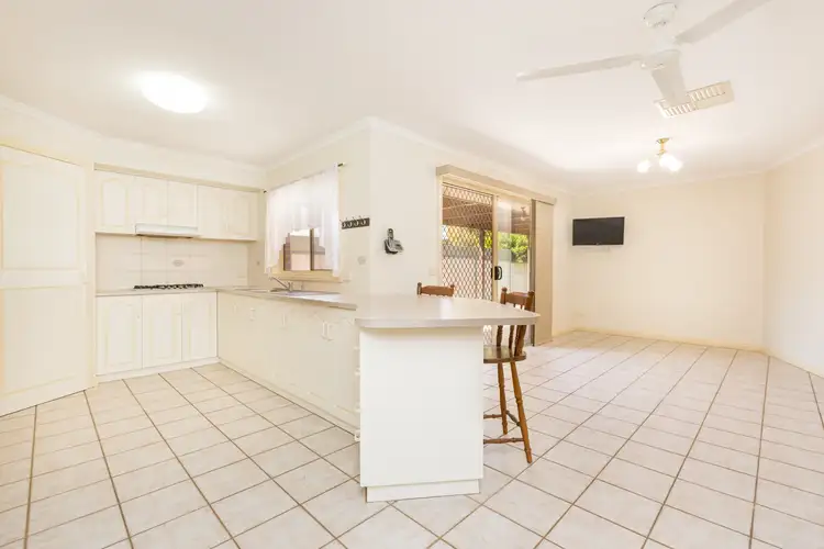 Sixth view of Homely townhouse listing, 392A Walnut Avenue, Mildura VIC 3500