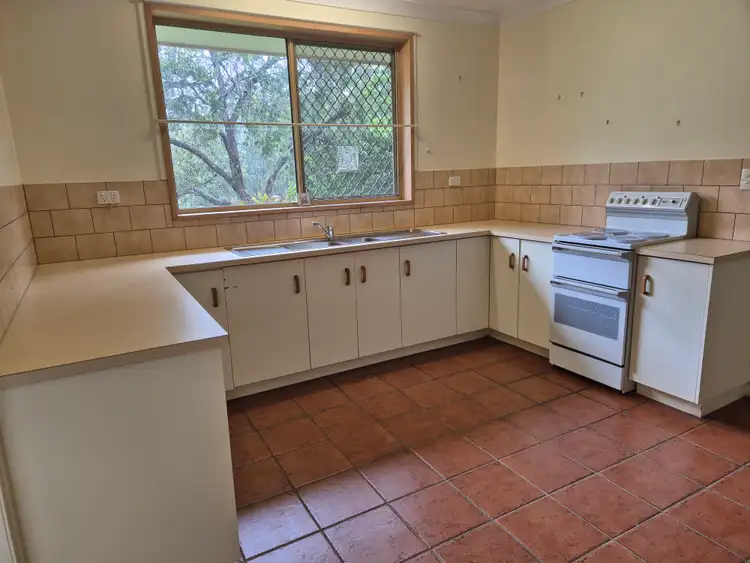 Sixth view of Homely house listing, 325 Crumpton Drive, Blackbutt North QLD 4314