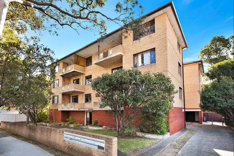 14/22 Macquarie Place, Mortdale NSW 2223