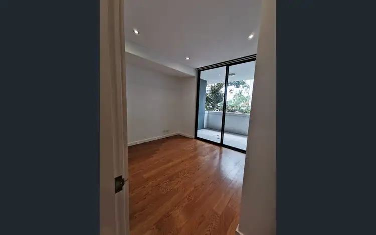 Fifth view of Homely apartment listing, 301/42 Shoreline Drive, Rhodes NSW 2138