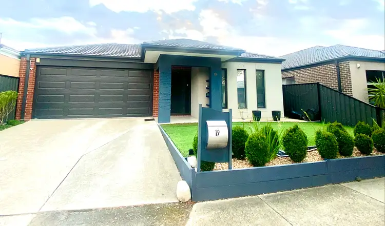 Main view of Homely house listing, 19 Constellation Circuit, Truganina VIC 3029