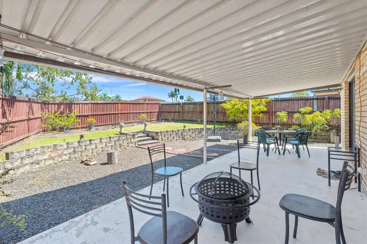 10 Richards Close, Durack QLD 4077