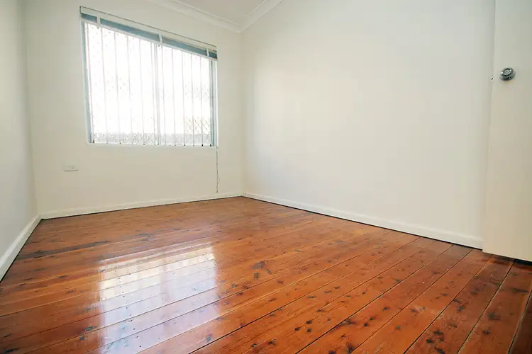Fifth view of Homely unit listing, 2/73 Alice Street South, Wiley Park NSW 2195