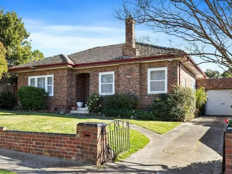 12 St Andries Street, Camberwell VIC 3124