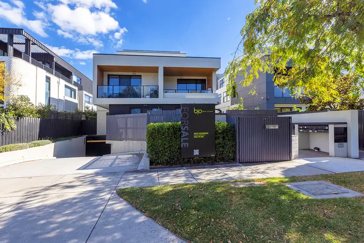 Main view of Homely apartment listing, 2/290 Hawthorn Road, Caulfield North VIC 3161