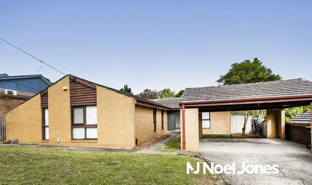 15 Lawford Street, Doncaster VIC 3108