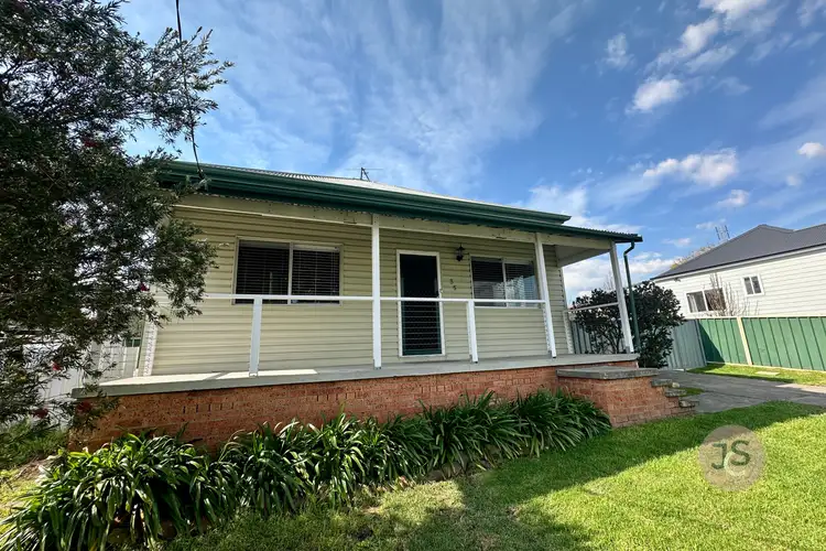 35 Kline Street