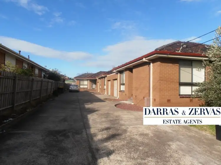 2/17 Main Road, Clayton South VIC 3169