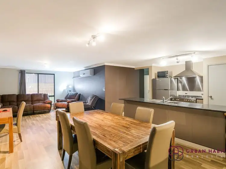 Fourth view of Homely house listing, 5 Chard Grove, Leda WA 6170