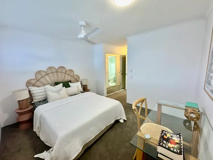 8/21-23 woodroffe ave, Main Beach QLD 4217