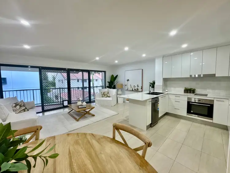 Fourth view of Homely apartment listing, 8/21-23 woodroffe ave, Main Beach QLD 4217