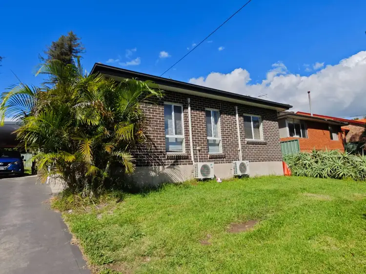 Granny Flat A1/1 Sobraon Road, Marsfield NSW 2122