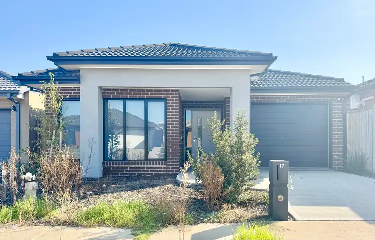 17 Lyric Drive, Mambourin VIC 3024