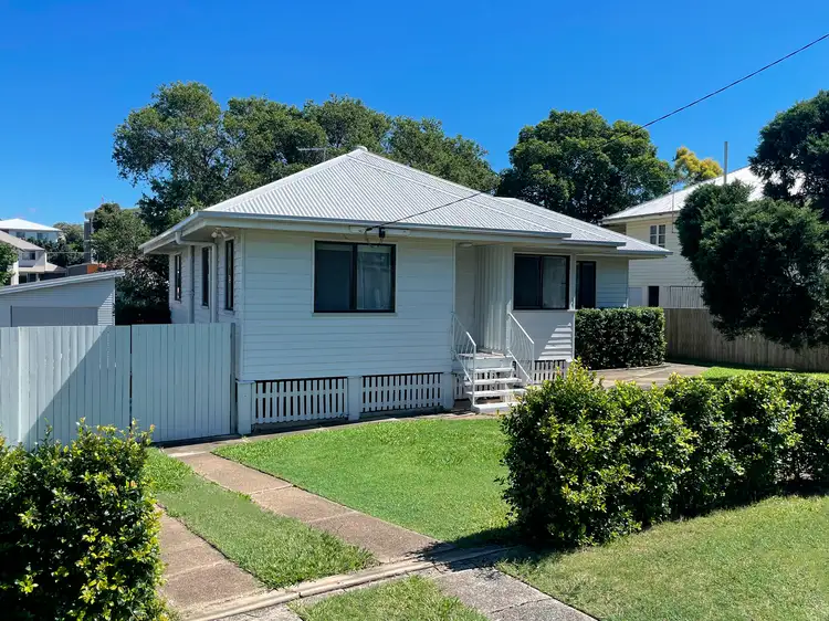 12 Alleena Street