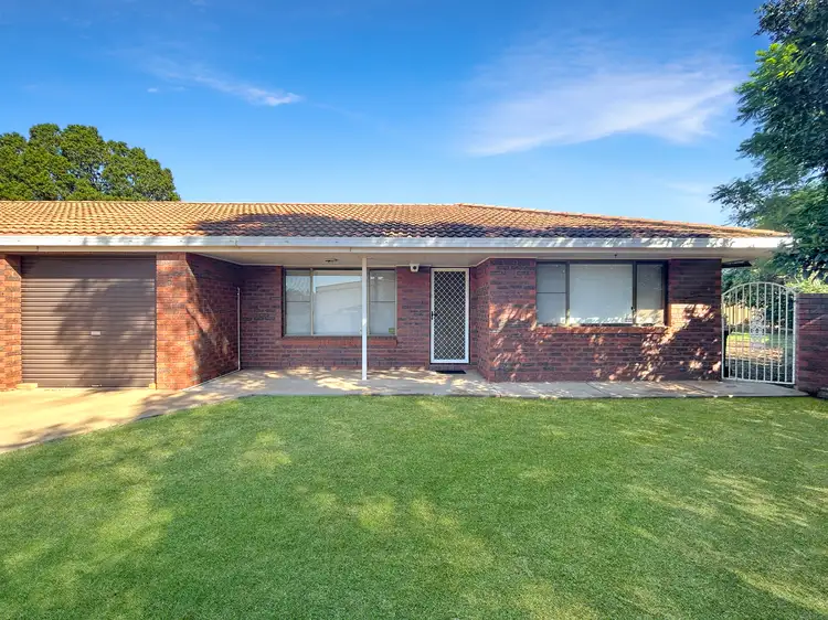 5A Rainbow Place, Dubbo NSW 2830