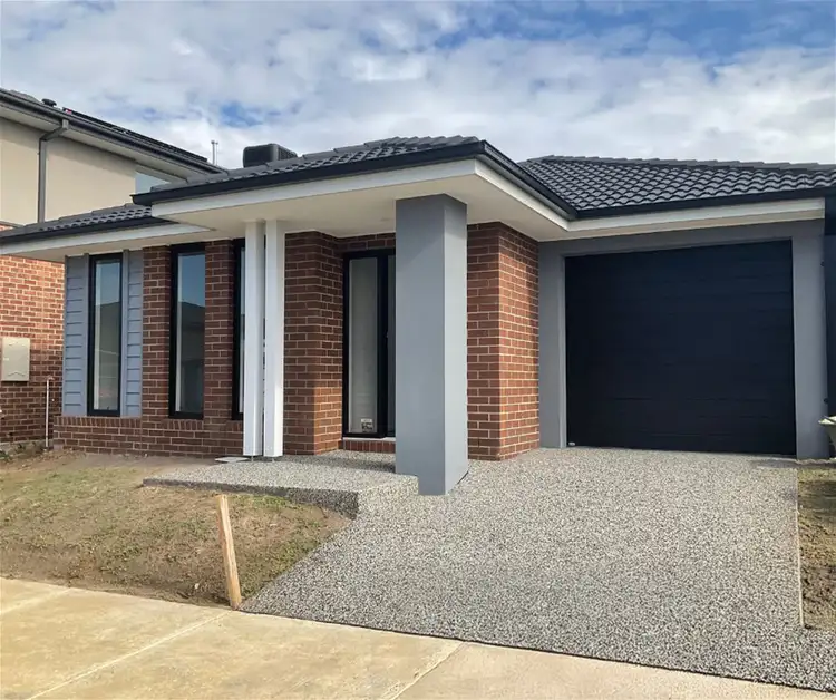 11 Abbeyhill Street, Clyde VIC 3978