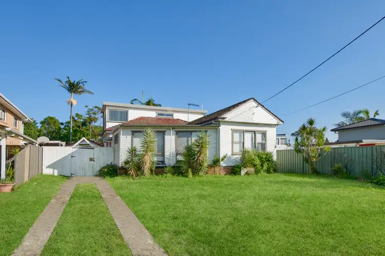 1 Tedman Parade, Sylvania NSW 2224