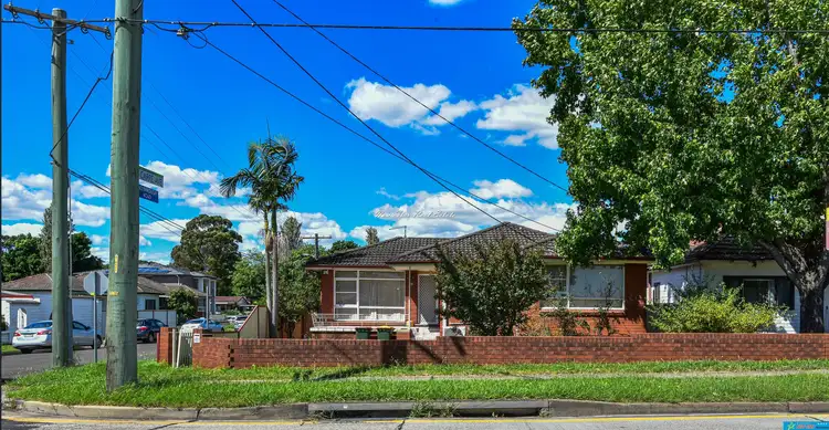 60 Cambridge Street, Canley Heights NSW 2166
